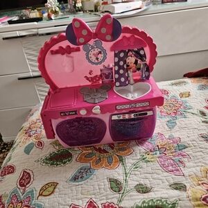 Disney Minnie Mouse Kitchen Counter top Size Pretend Purple Playset Oven Sink